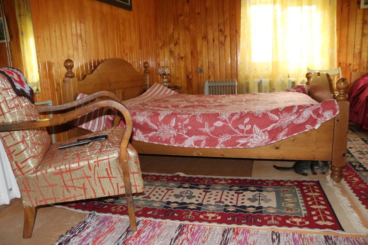 Садиба Під Гострою Zhdeniievo Luaran gambar